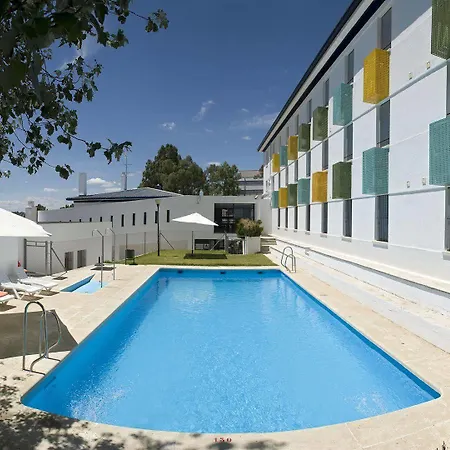 Hostal Inturjoven Constantina